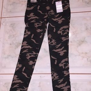 Army pants dark campo medium from Bloomingdales.